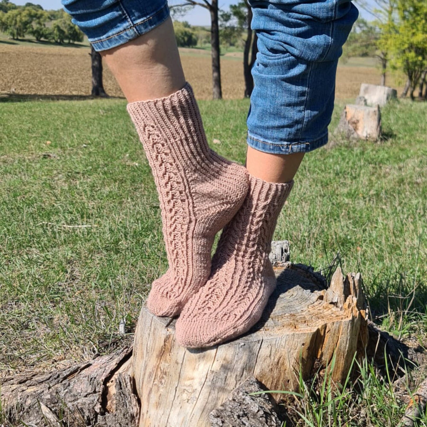 Beige Lace Wool Socks