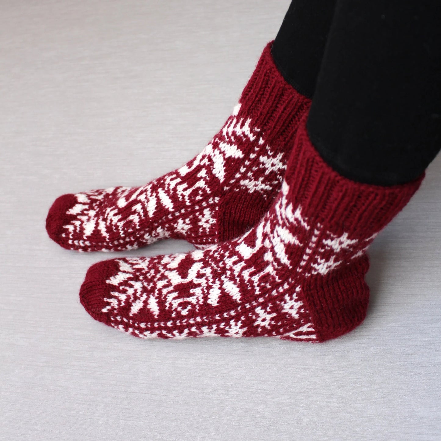 Christmas Red Snowflake Jacquard Socks