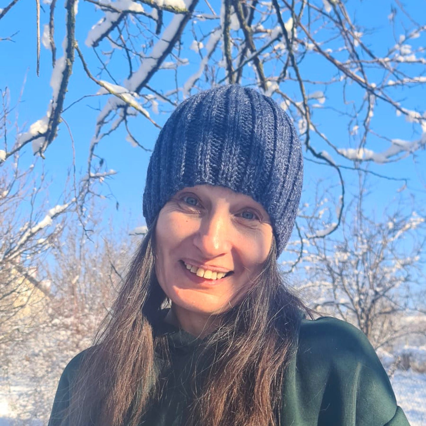 Plain ribbed winter hat