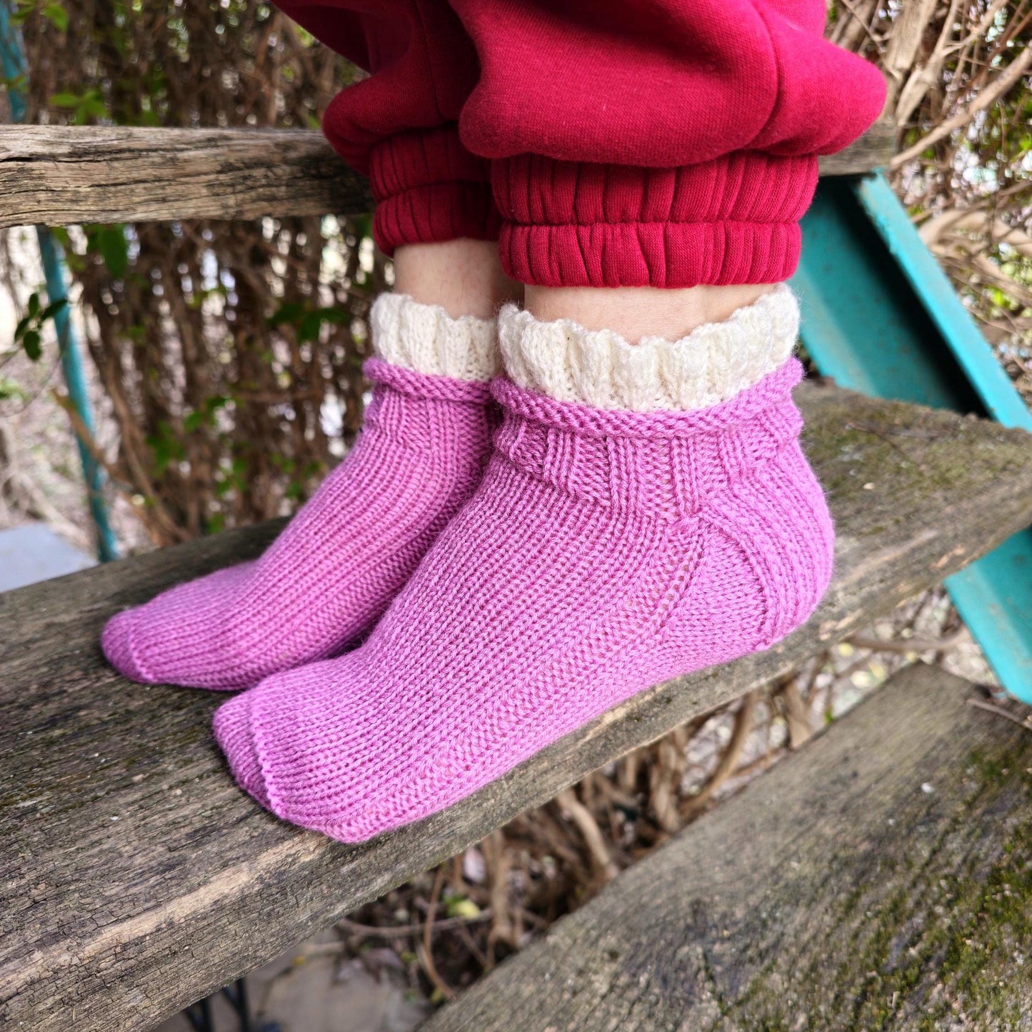 Wool Blend Ruffle Socks