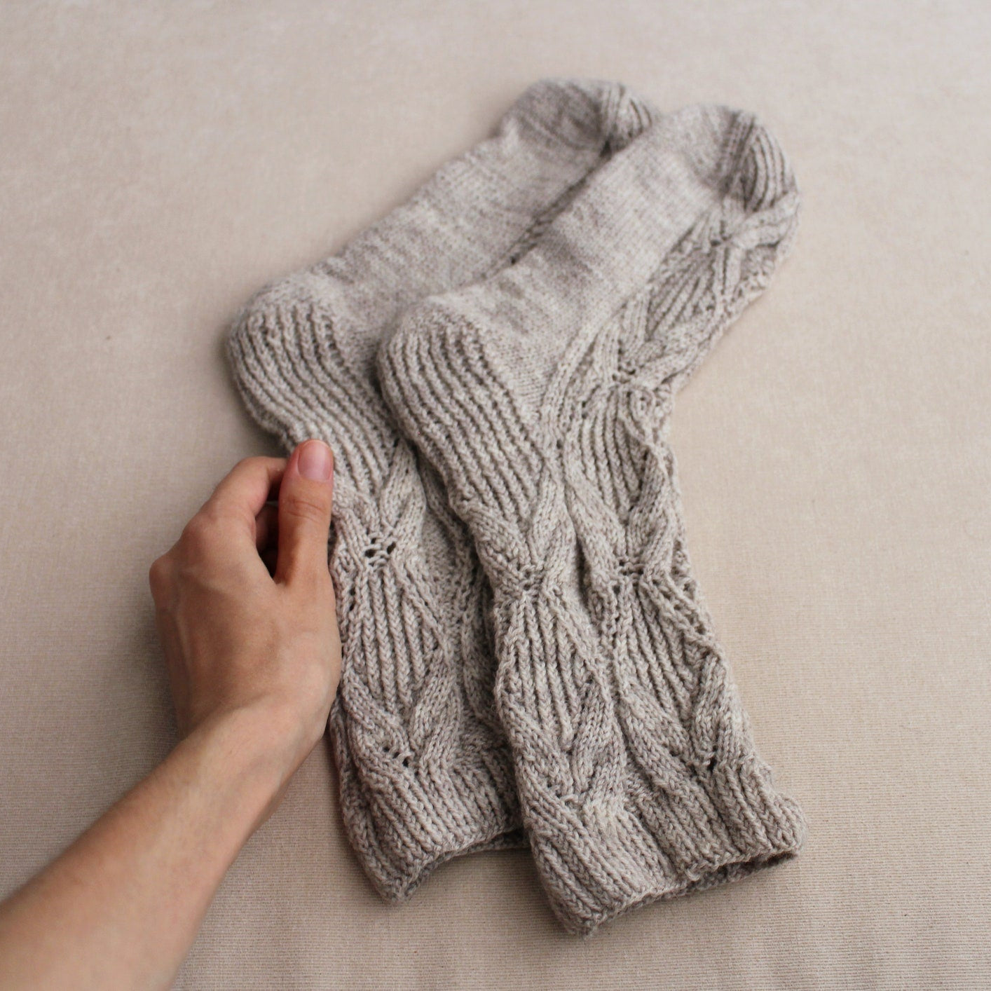 Elegant Wool Fishnet Socks