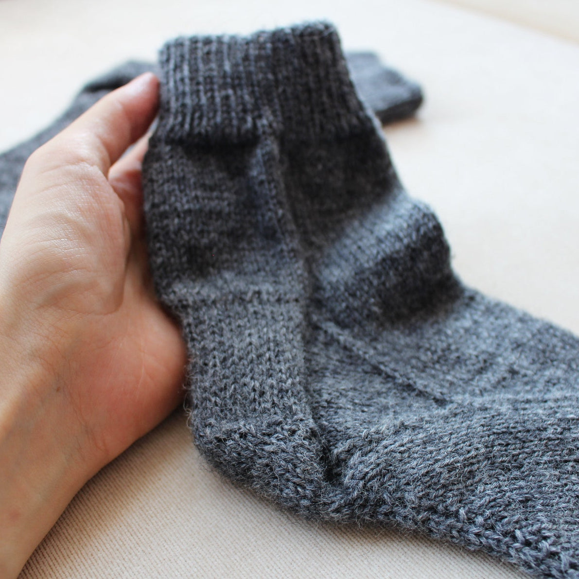 Gray Wool-blend Quarter Socks