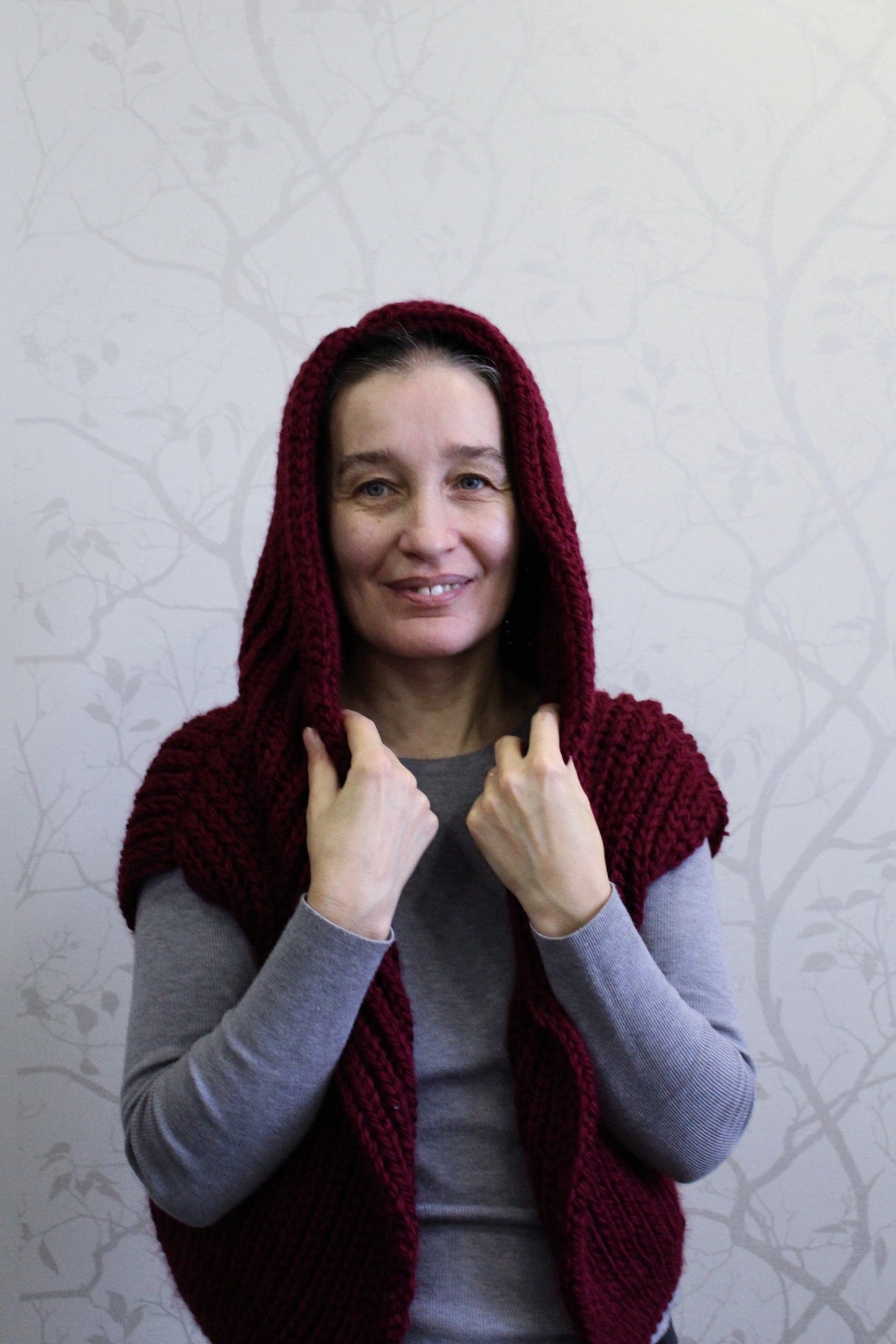 Chunky oversized cardigan, heavy knit sweater, red cropped hoodie