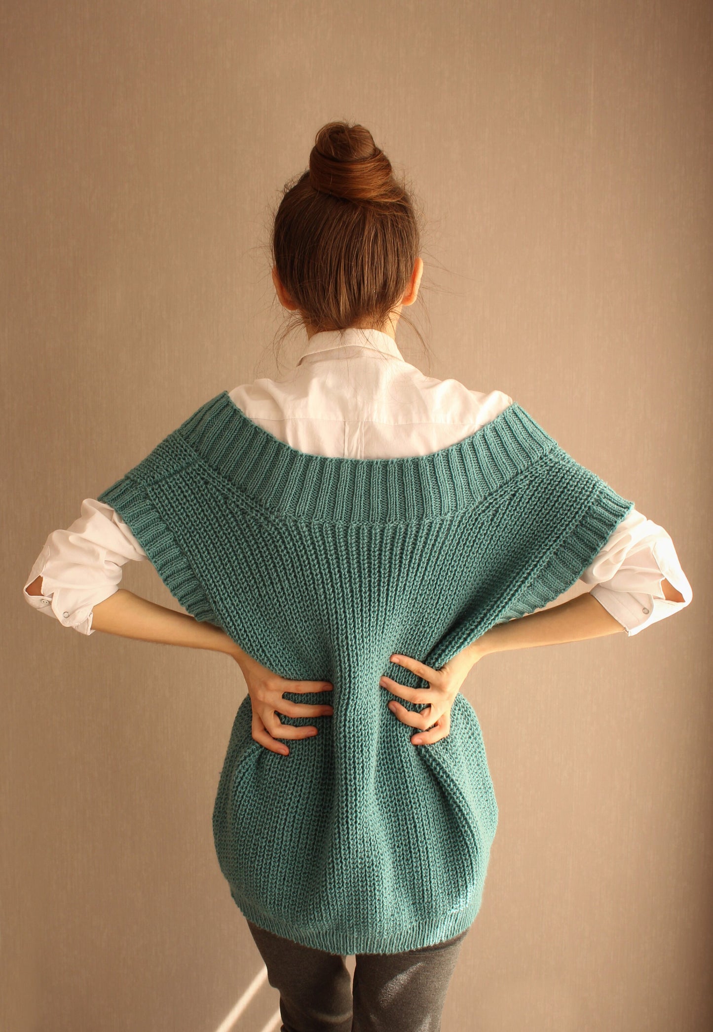 Oversized V-neck Knit Sweater Vest