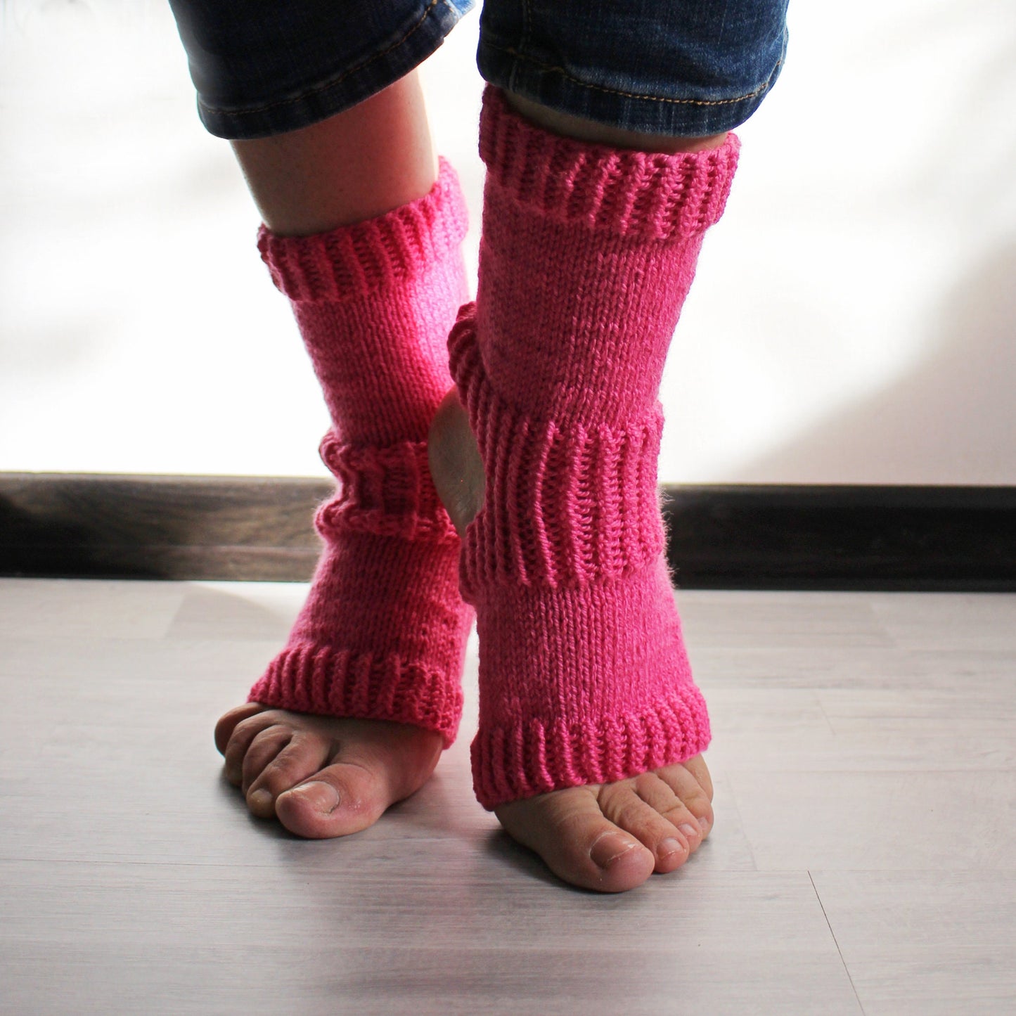 Neon yoga socks, Vegan toeless quarter socks