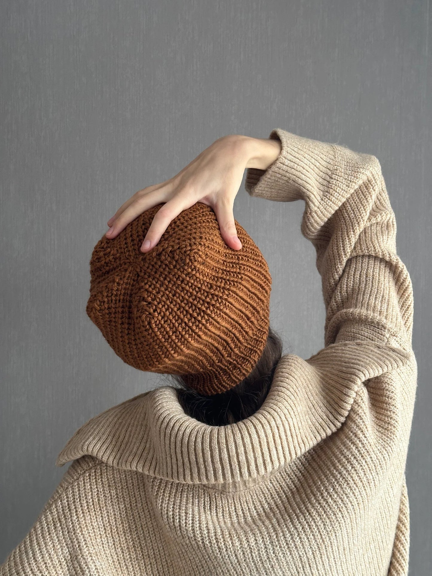 Versatile Brown Merino Ha, Hand-Knit Winter Beret