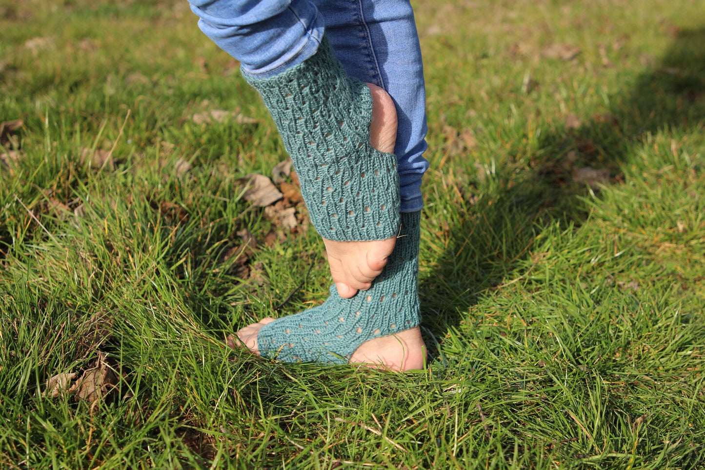 Ocean Teal Breathable Yoga Socks