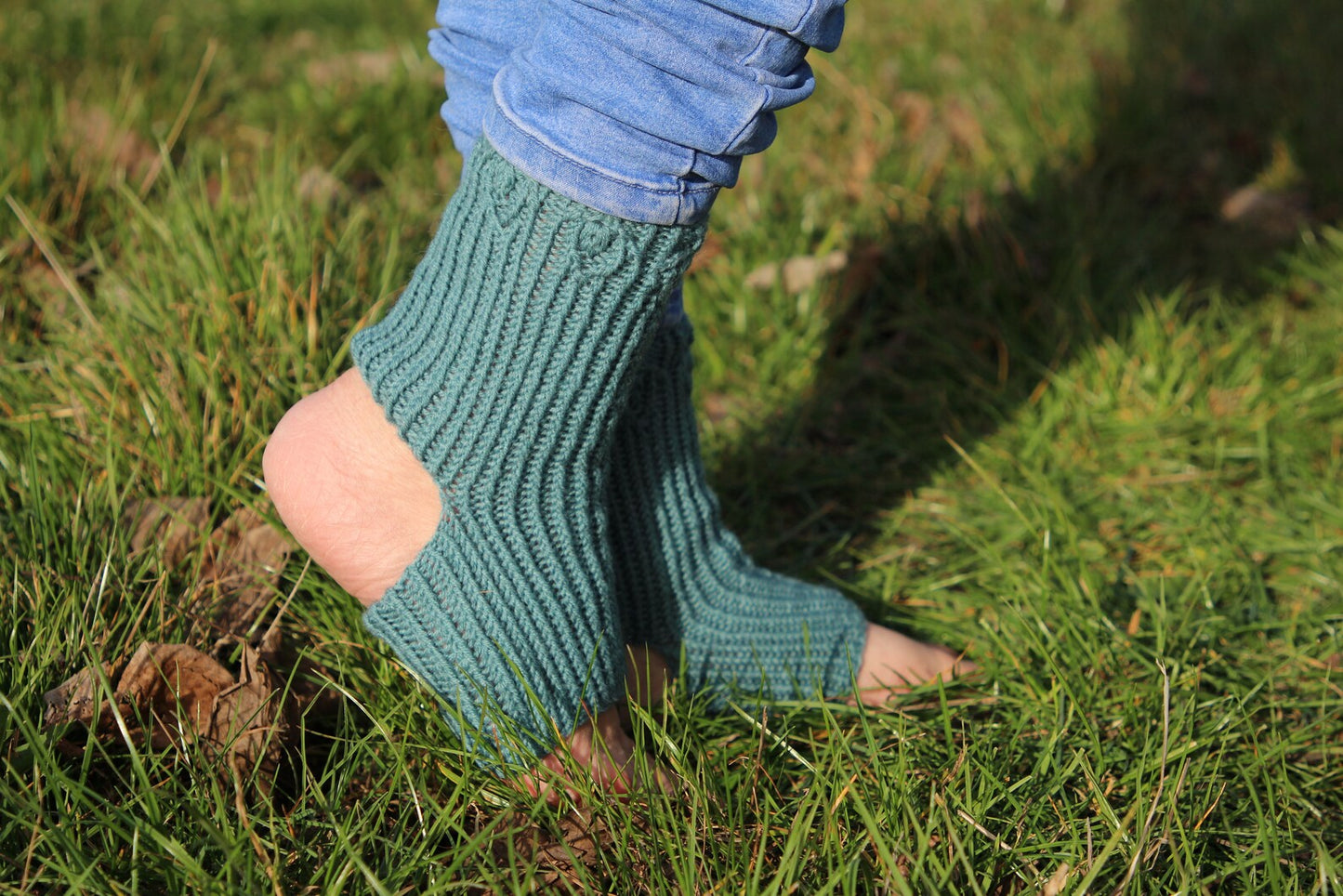 Elegant Teal Open Heel & Toe Socks