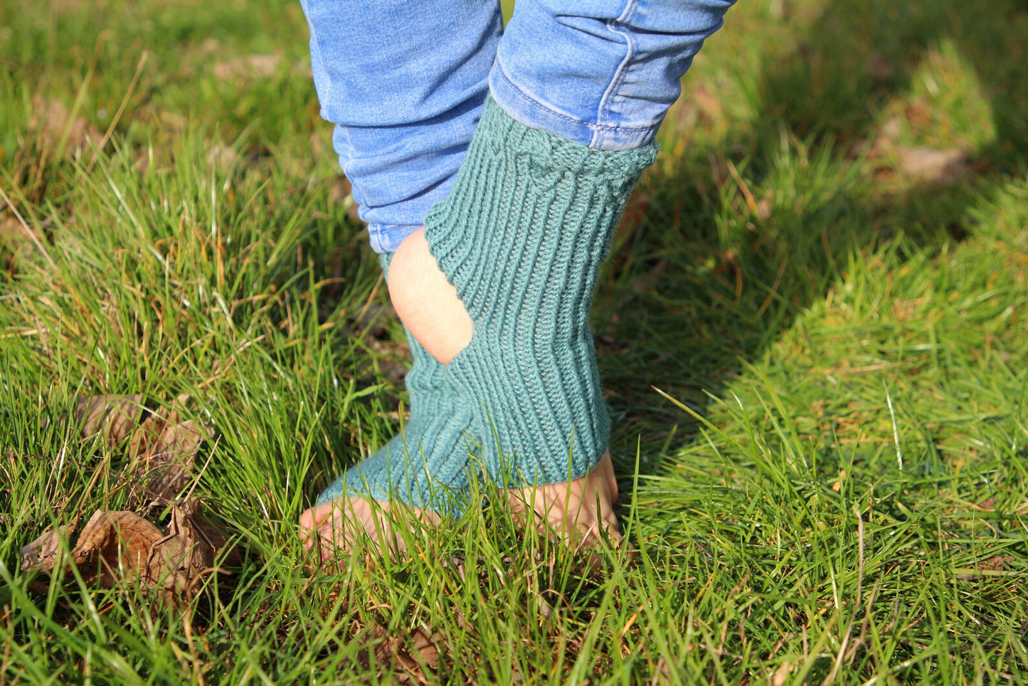 Elegant Teal Open Heel & Toe Socks