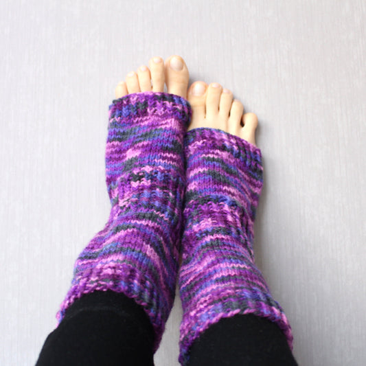Purple stripe yoga socks for wide feet