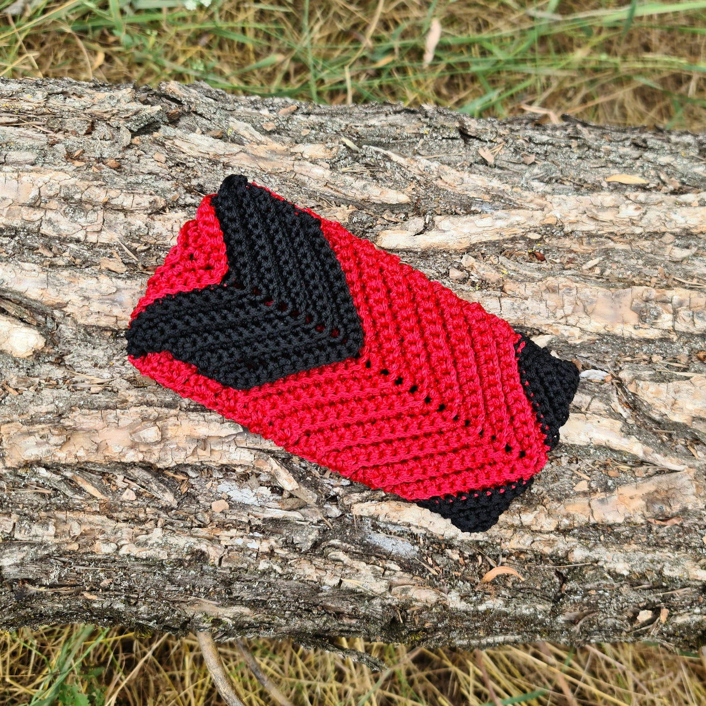 Red and Black macrame bag