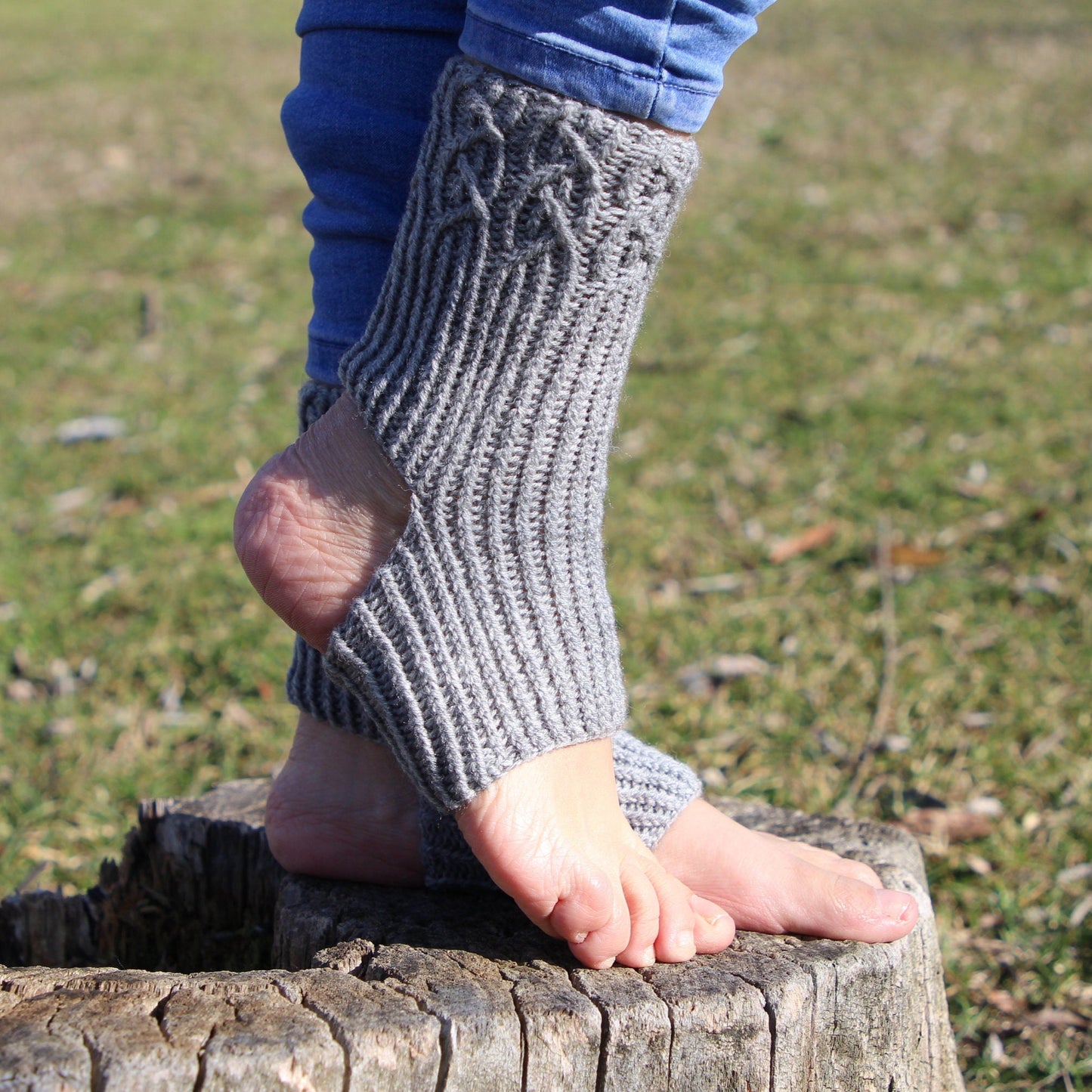 Non-Slip Heelless Pilates Socks
