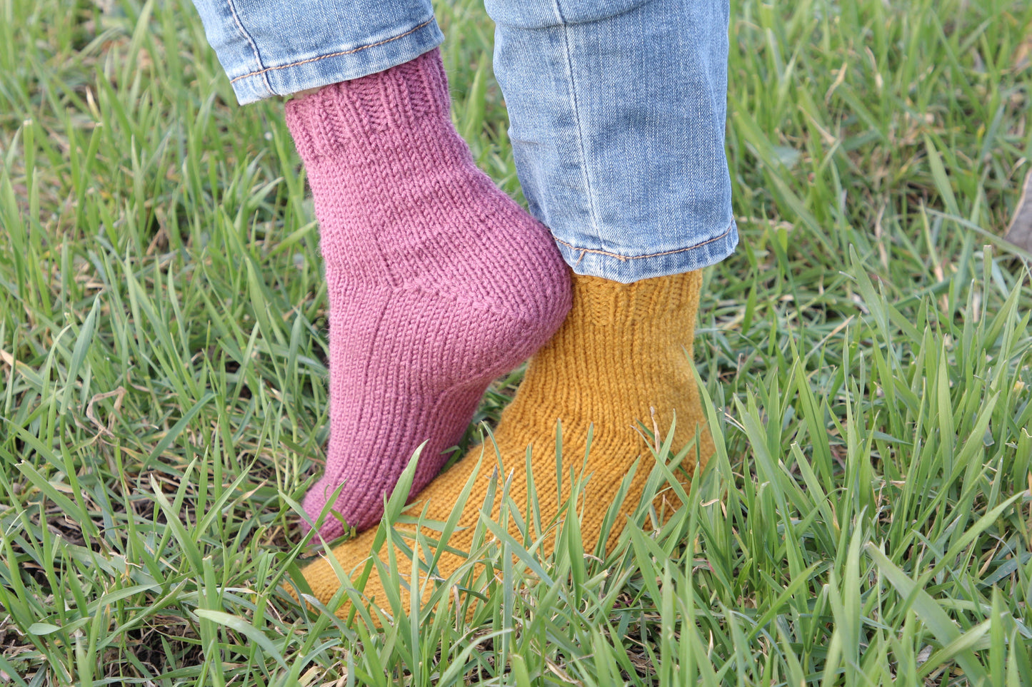 Thick-Knit Casual Socks