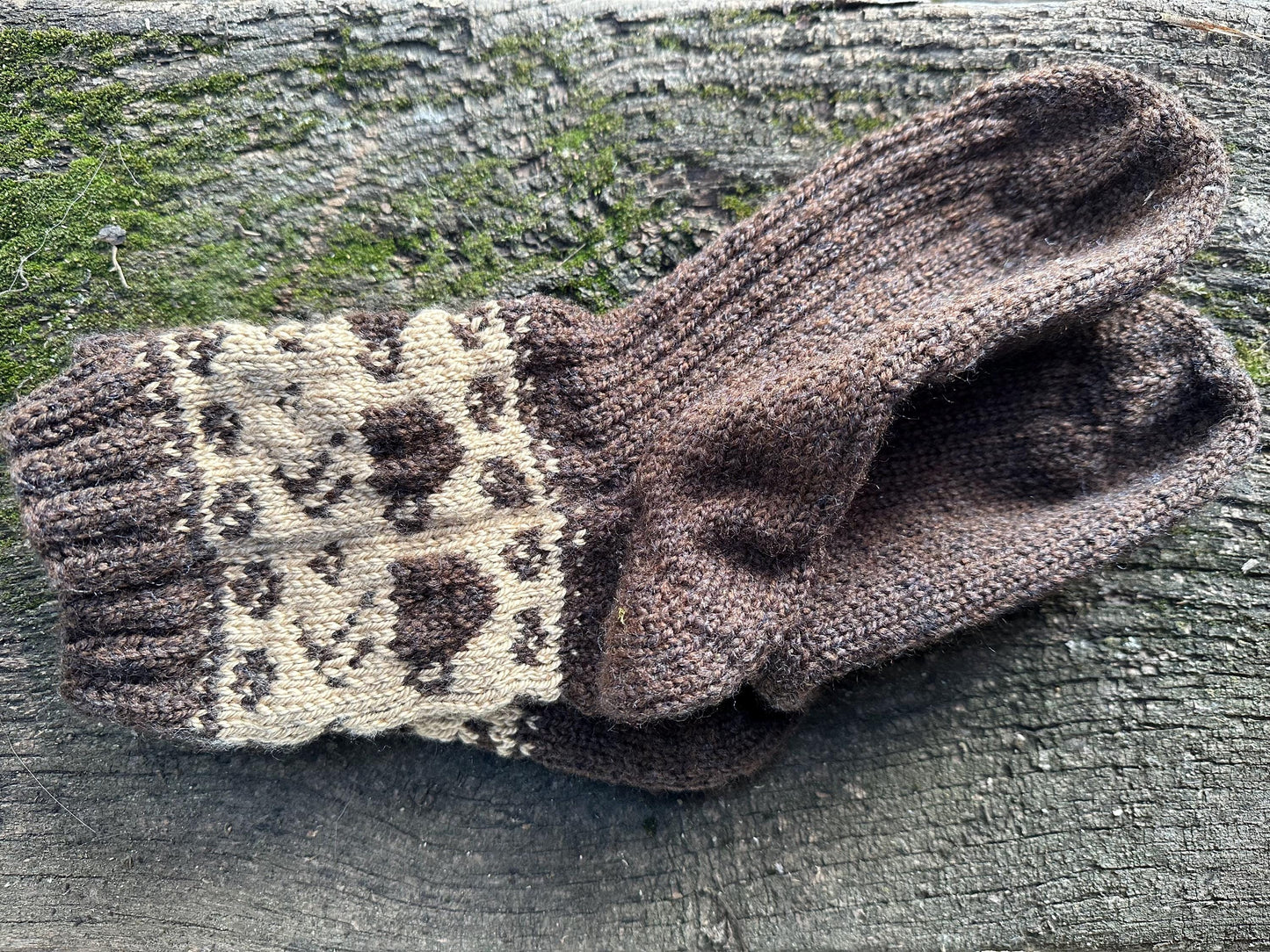 Wool Socks with Coffee Beans and Cups Pattern