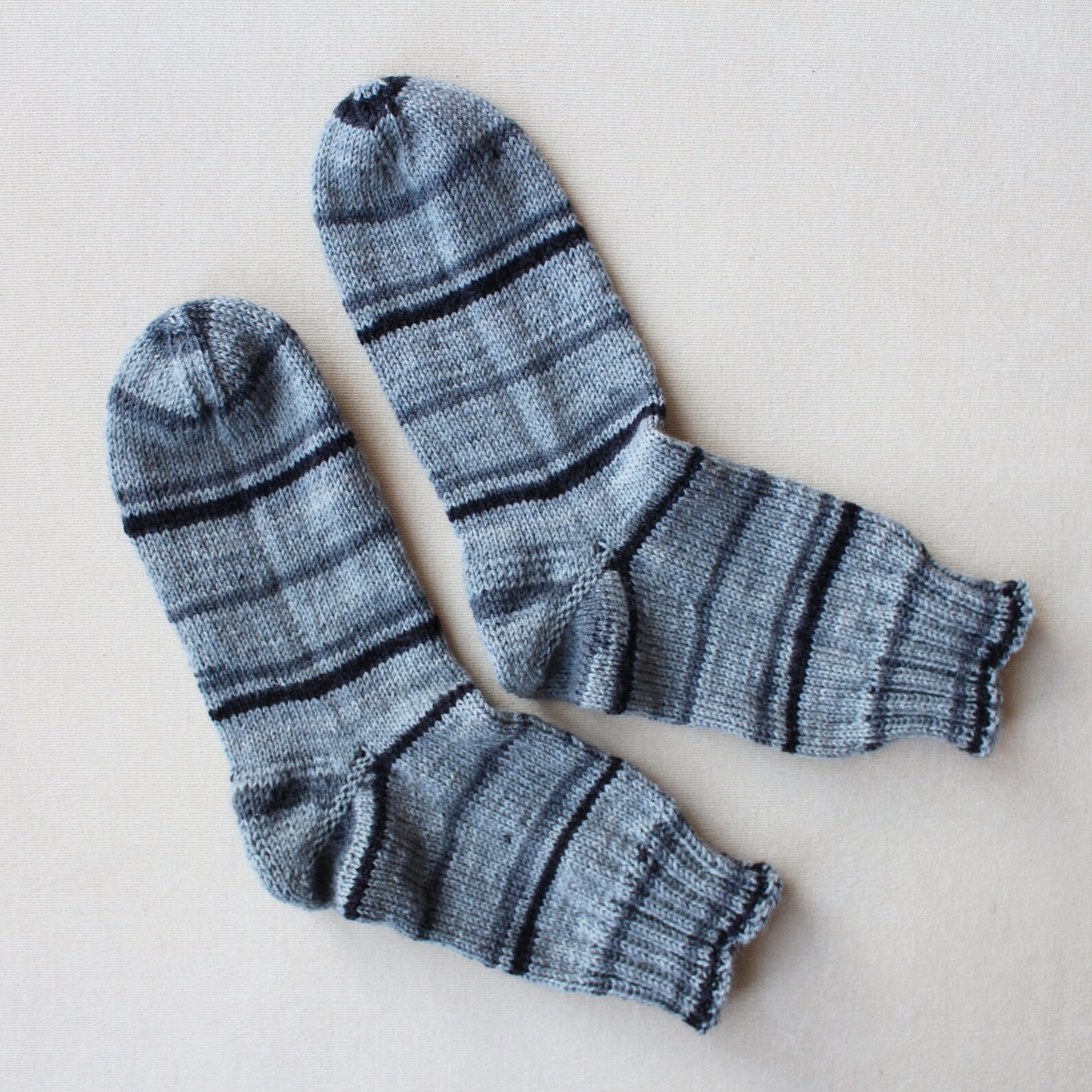 Stripped cold-weather socks