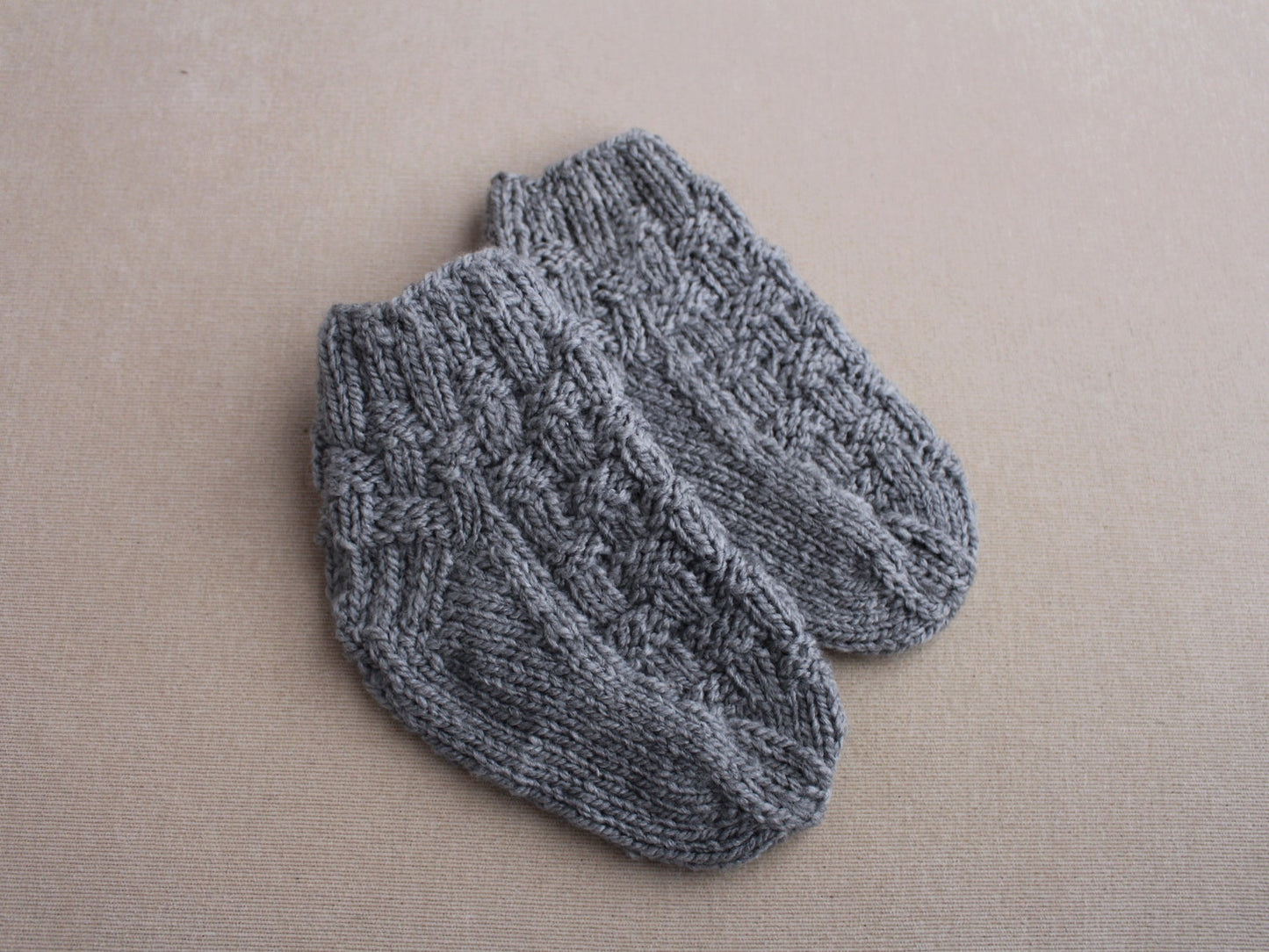 Wool-blend baby socks