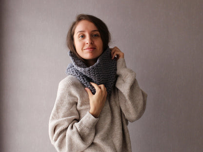 Gray snood, chunky infinity scarf