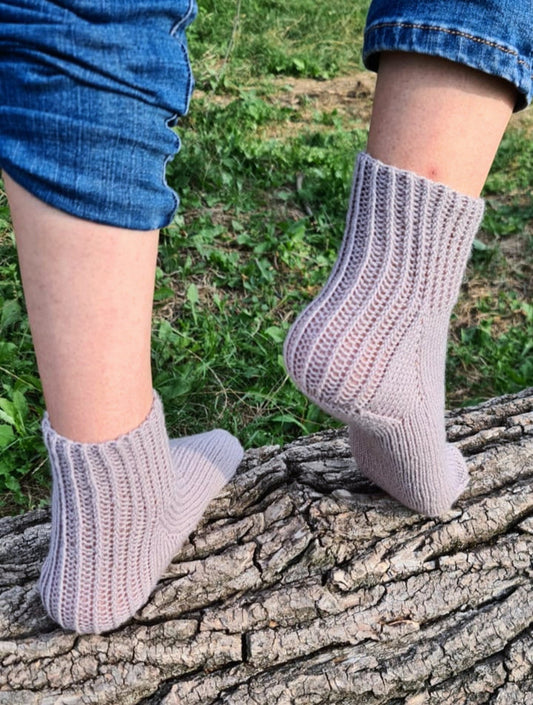 Plain wool-blend socks