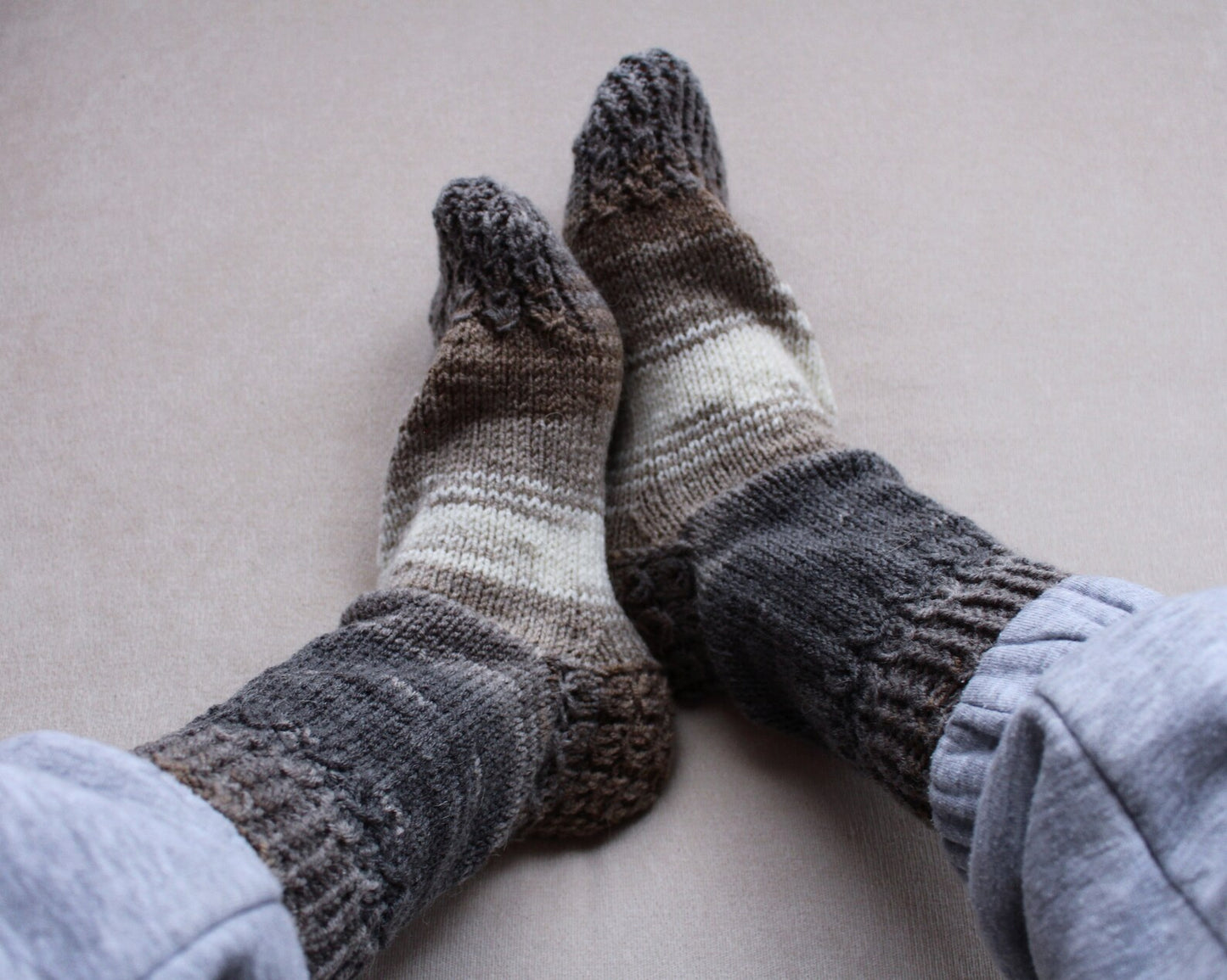 Gradient wool blend wide socks