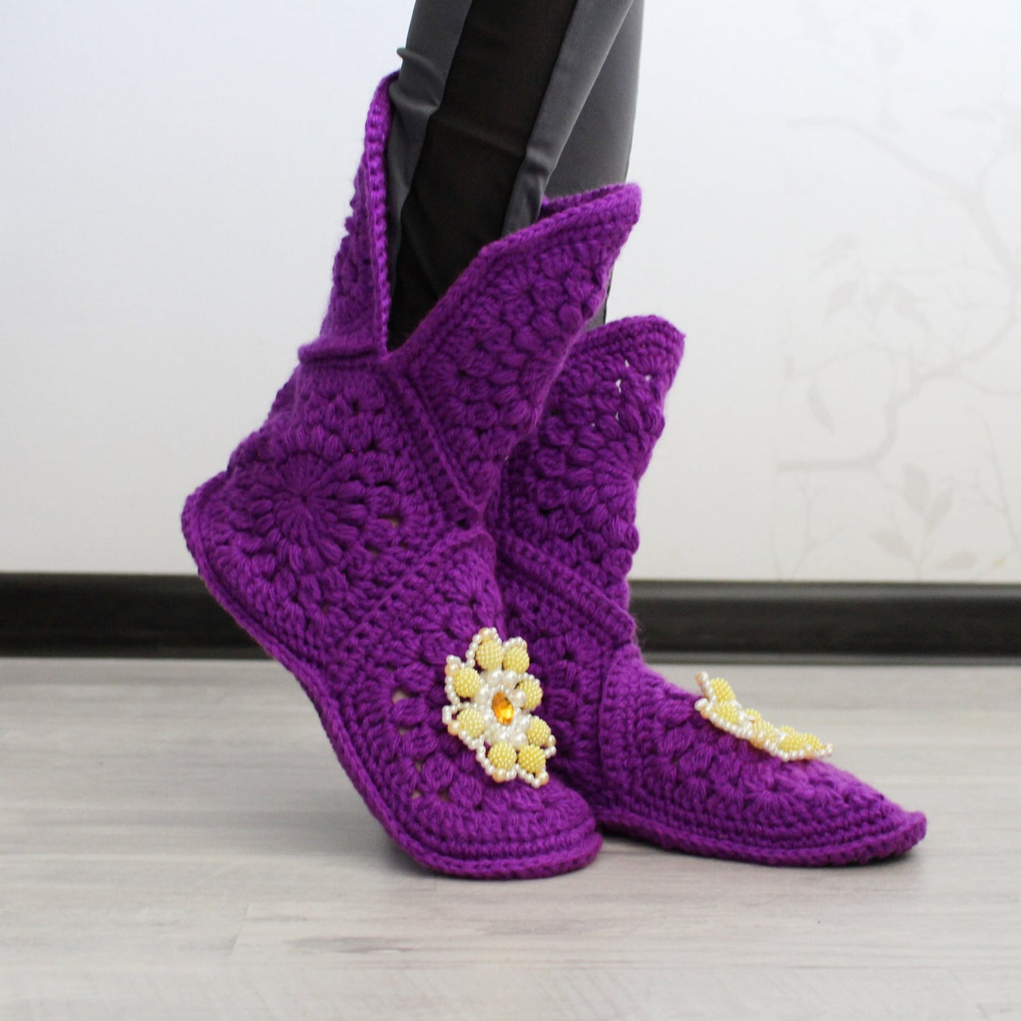 Crochet slipper boots