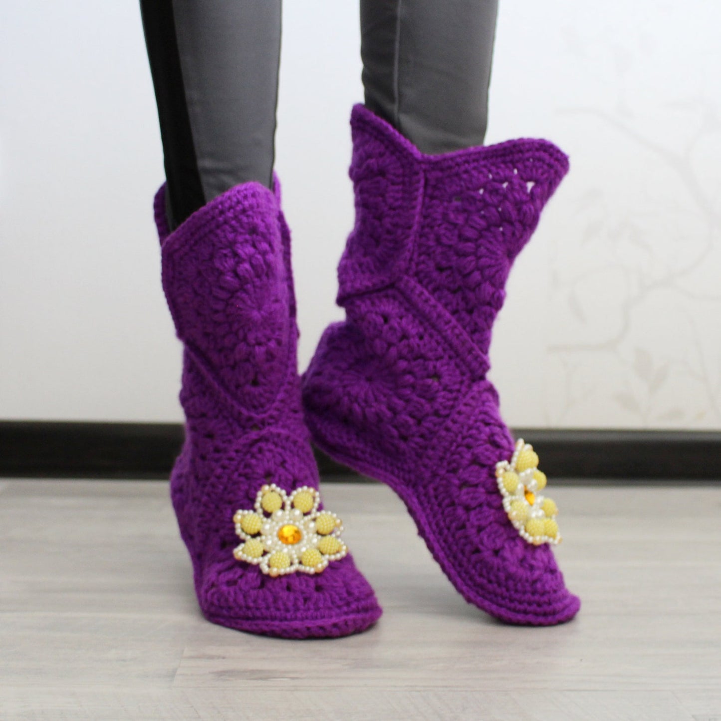 Crochet slipper boots