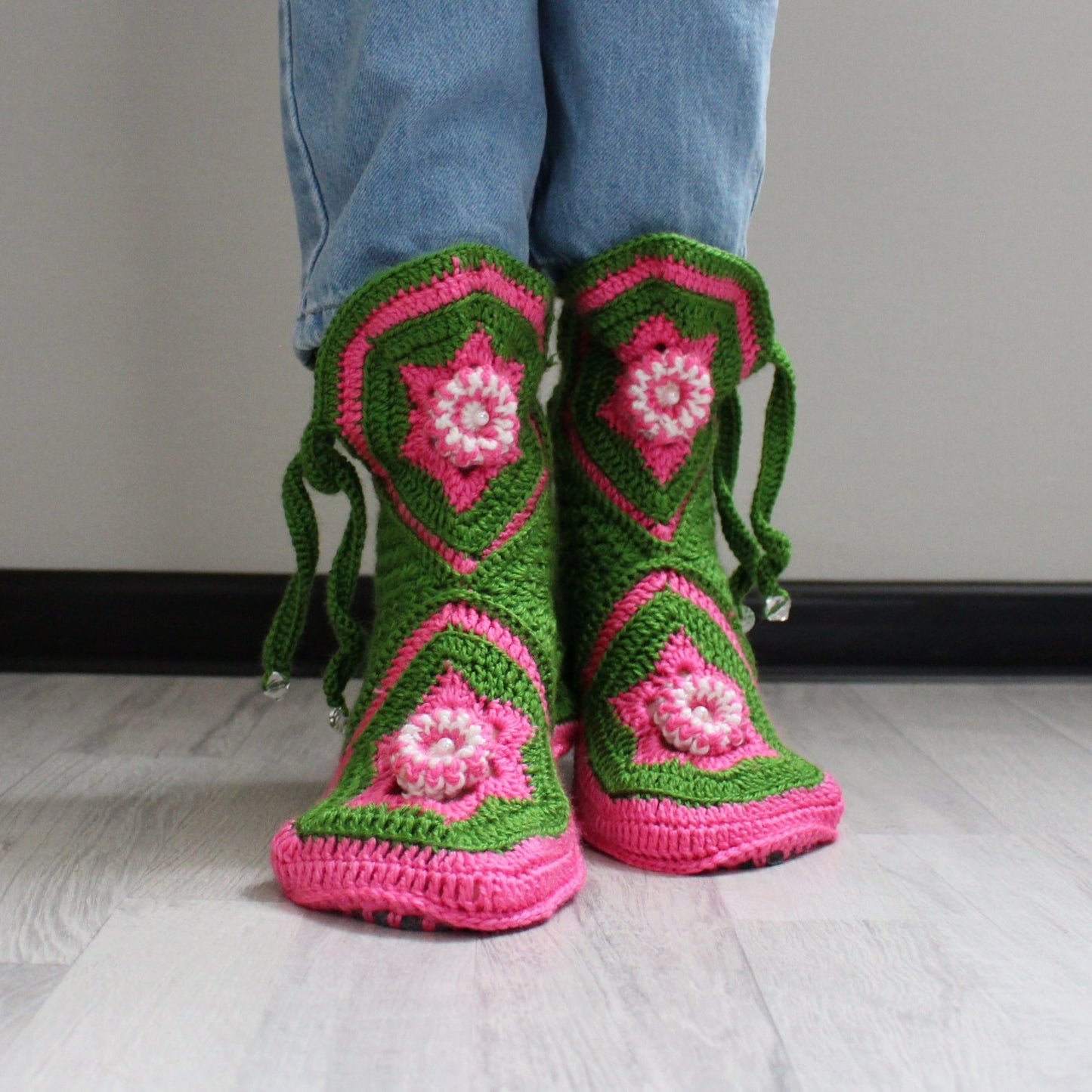 Mid-calf home slipper boots in green