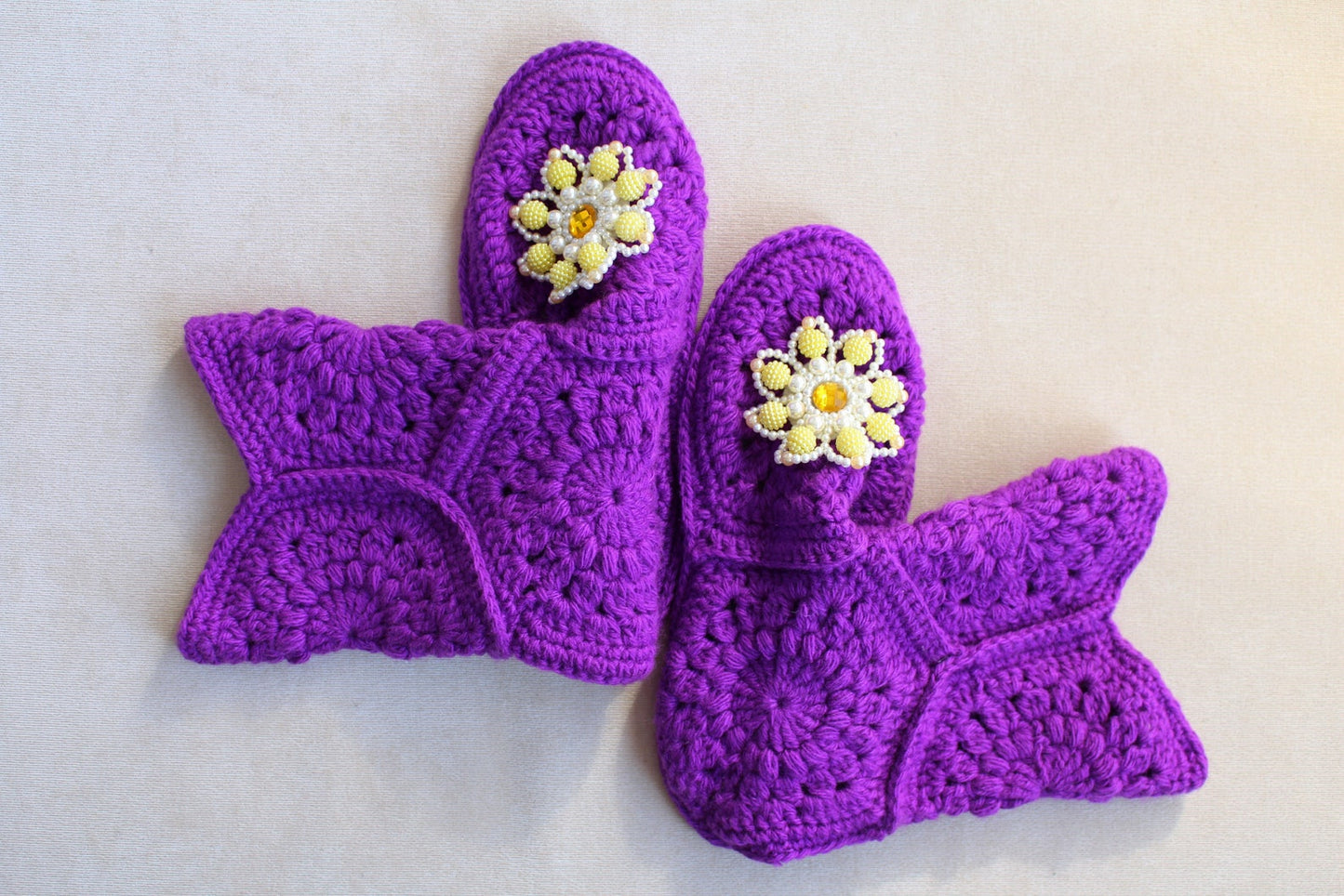 Crochet slipper boots