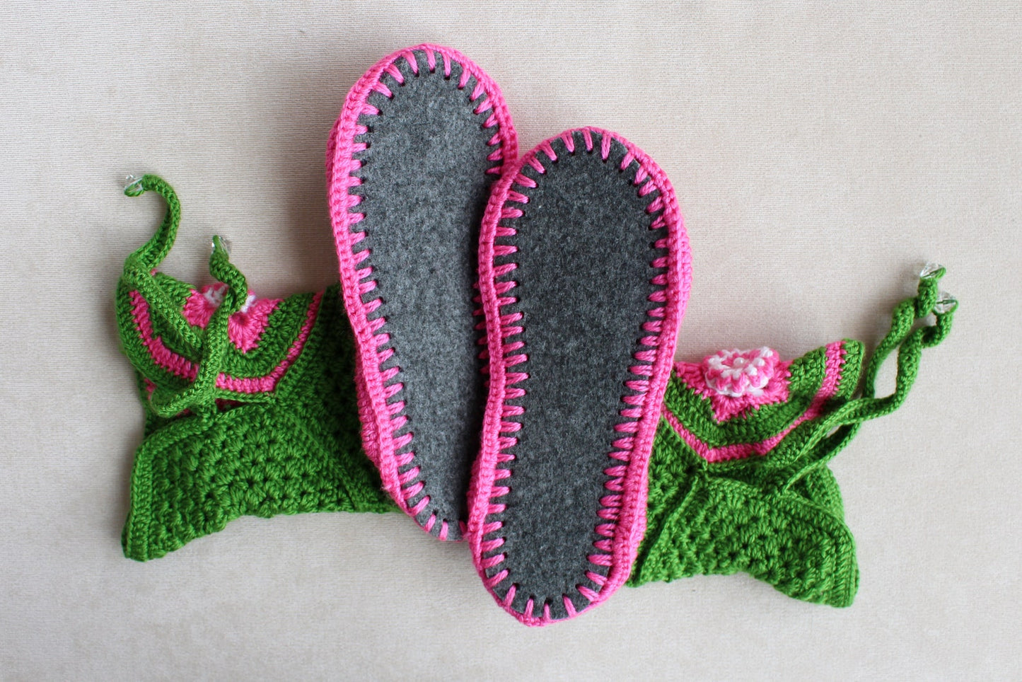 Mid-calf home slipper boots in green