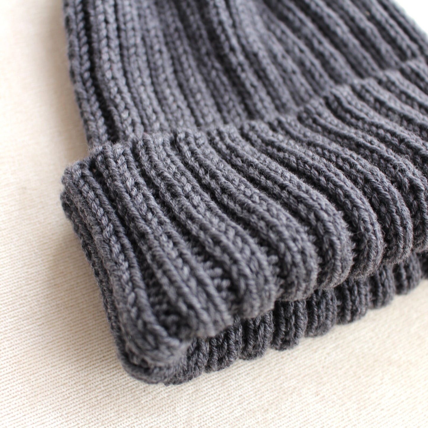 Fisherman trawler cap, Gray 100% merino beanie