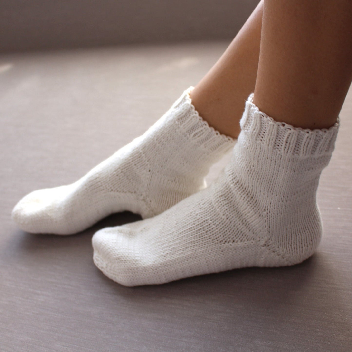 Breathable soft cotton socks, White Peach knitted socks, Moisture wicking socks