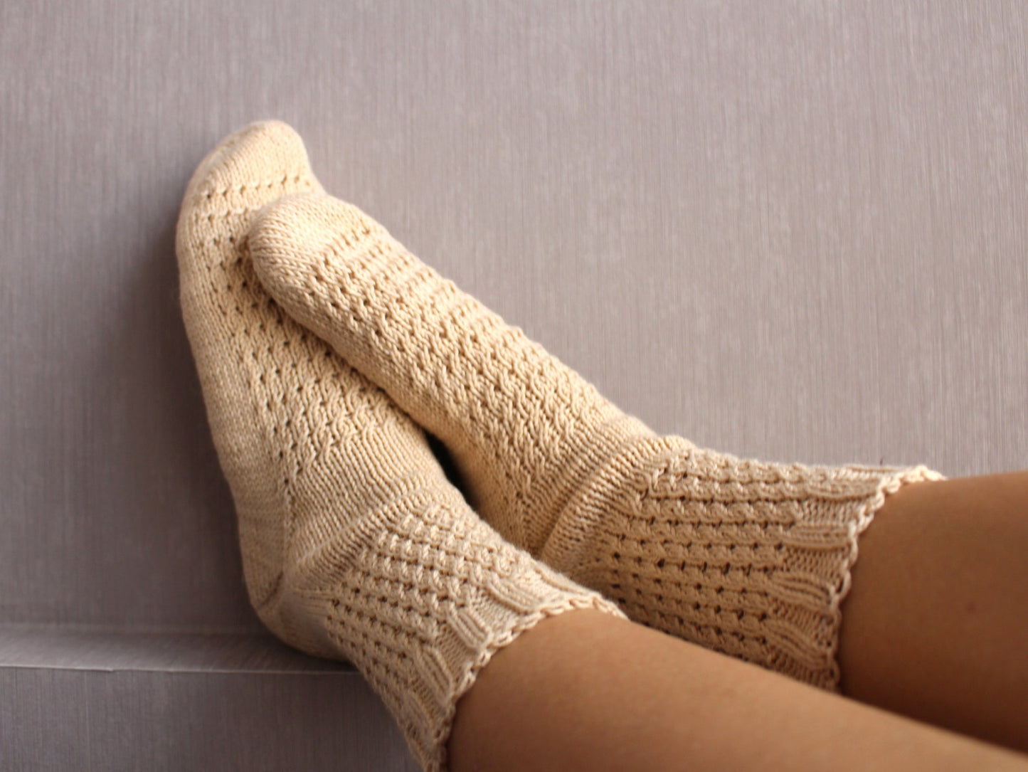 Cotton knitted textured socks, Toasty Fall quarter socks in ivory