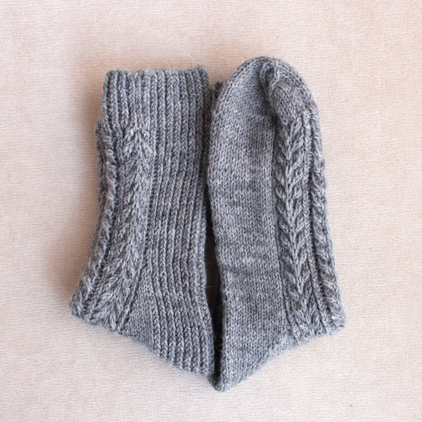 Gray wool socks with braids