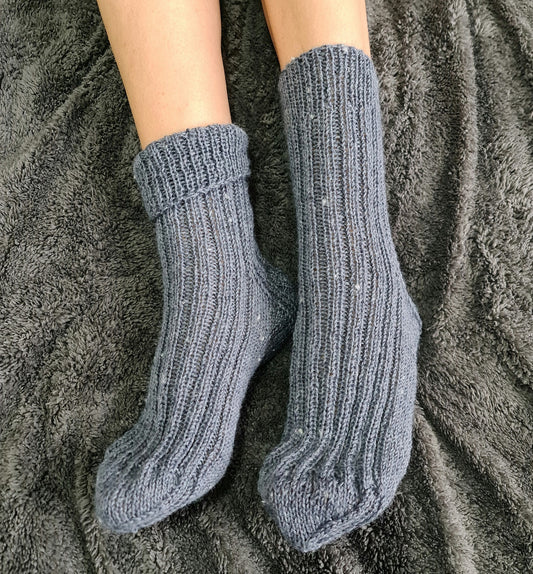 Gray ribbed unisex long socks