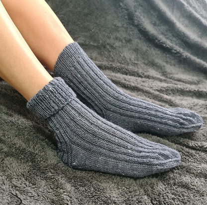 Gray ribbed unisex long socks