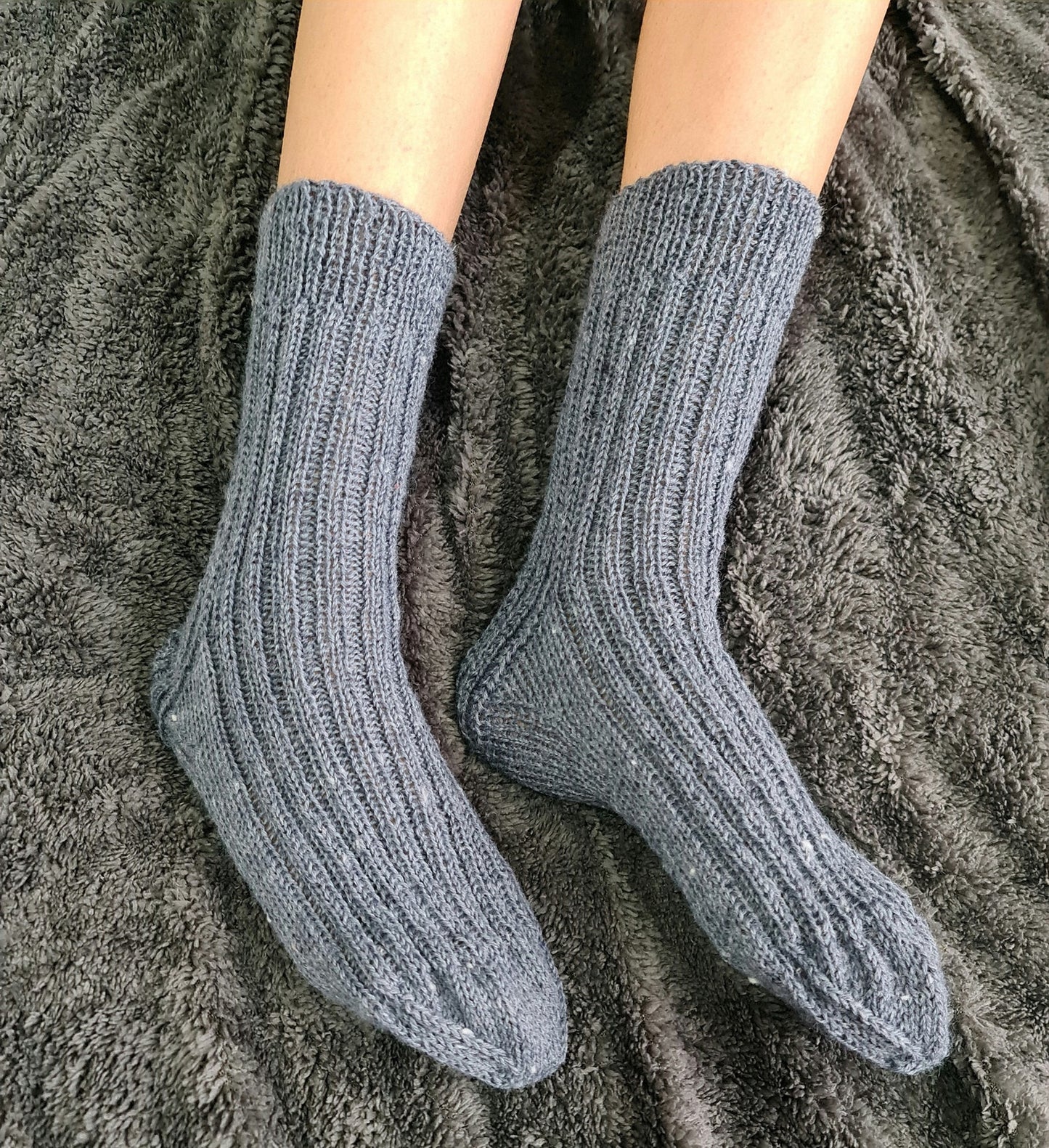 Gray ribbed unisex long socks