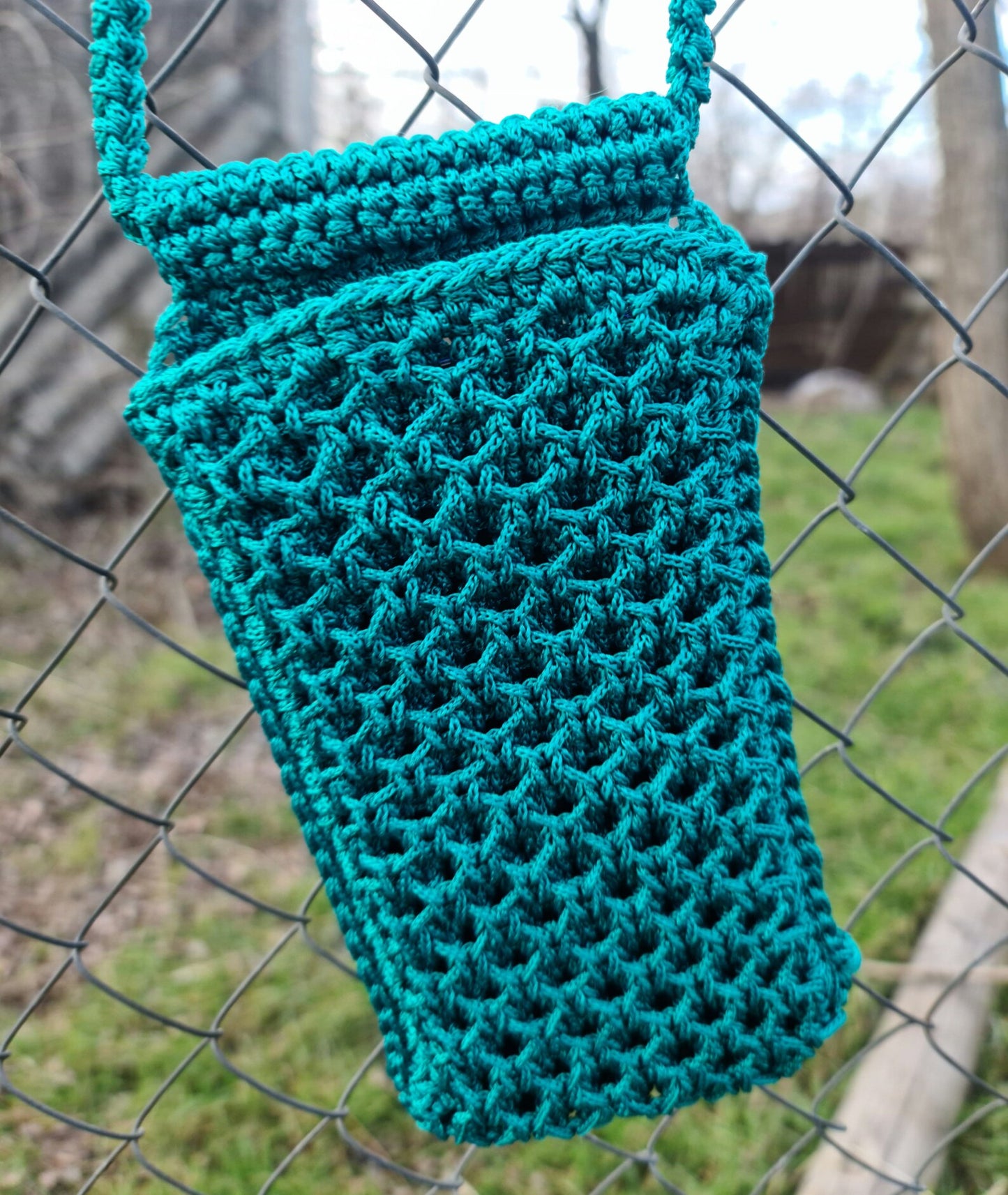 Crossbody mobile phone mini-bag, Crochet macrame purse, Vegan strappy phone case