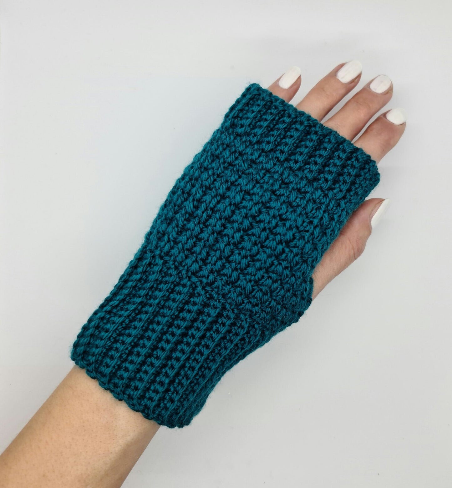 Fingerless acrylic gloves