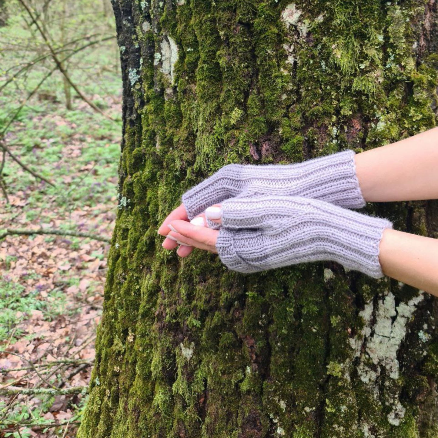 Dog walking fingerless gloves