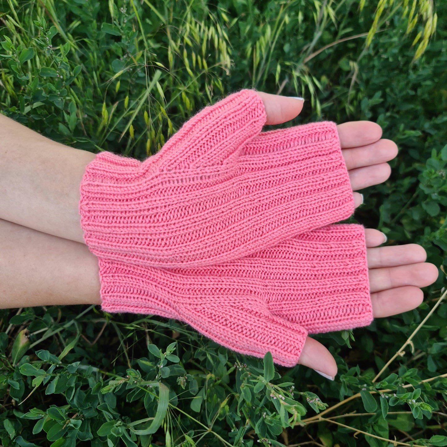 Hypoallergenic antibacterial Aloe Vera gloves