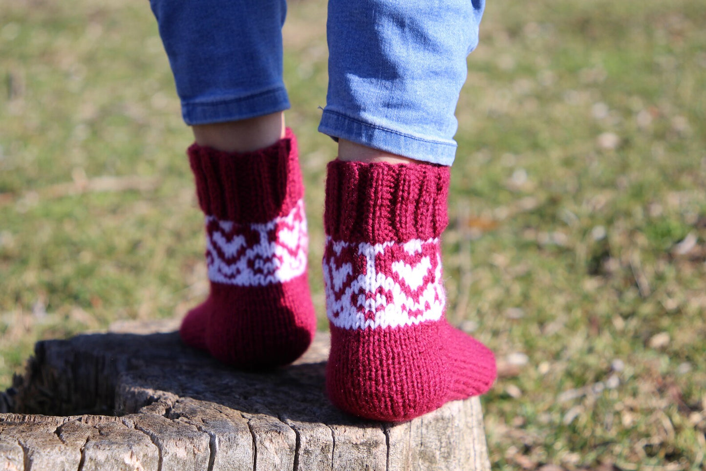 Burgundy Casual Socks with White Heart Pattern, Wool-Blend Socks