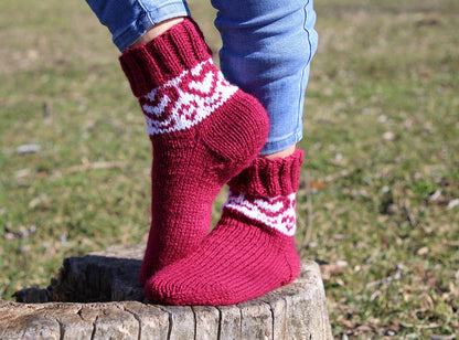 Burgundy Casual Socks with White Heart Pattern, Wool-Blend Socks