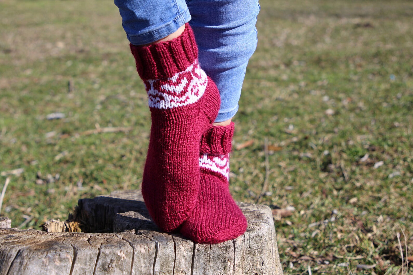 Burgundy Casual Socks with White Heart Pattern, Wool-Blend Socks