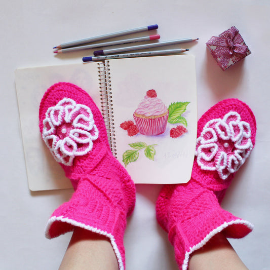 Women's crochet house slippers