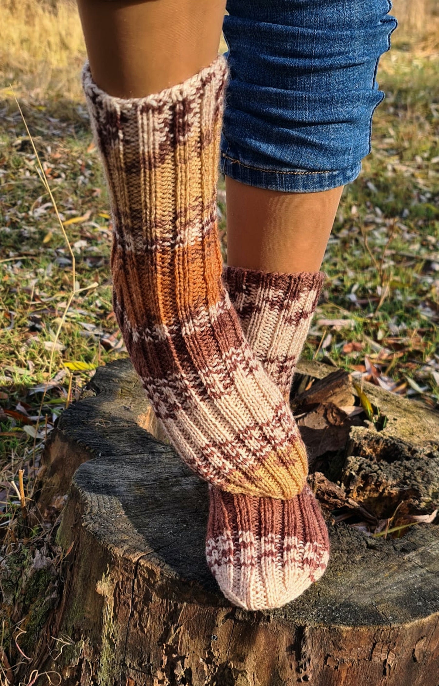 Mid calf socks, stylish patterned fall winter socks