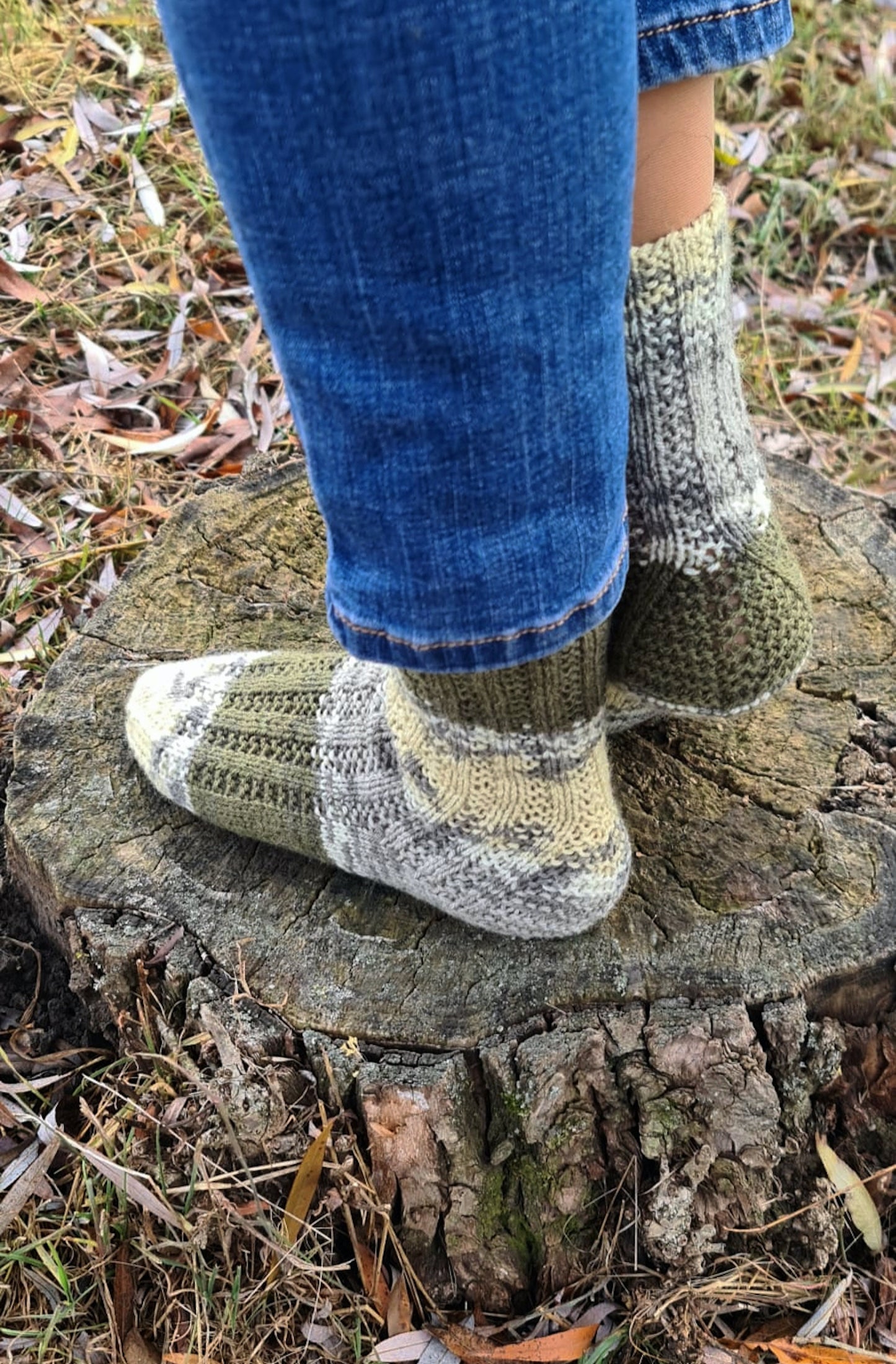 Colorful patterned stretchy crew socks, Bed socks