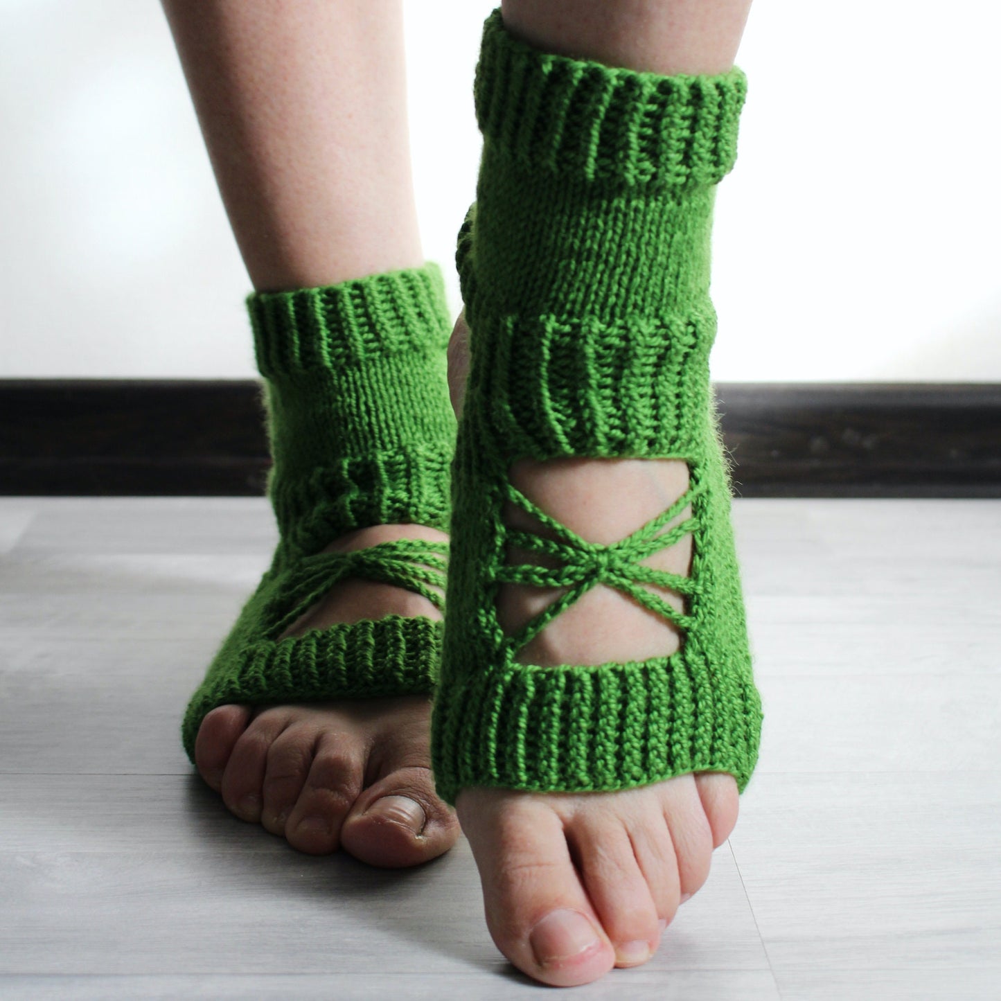 Eco wool-free vegan yoga socks, No toe knitted socks, Pedicure socks