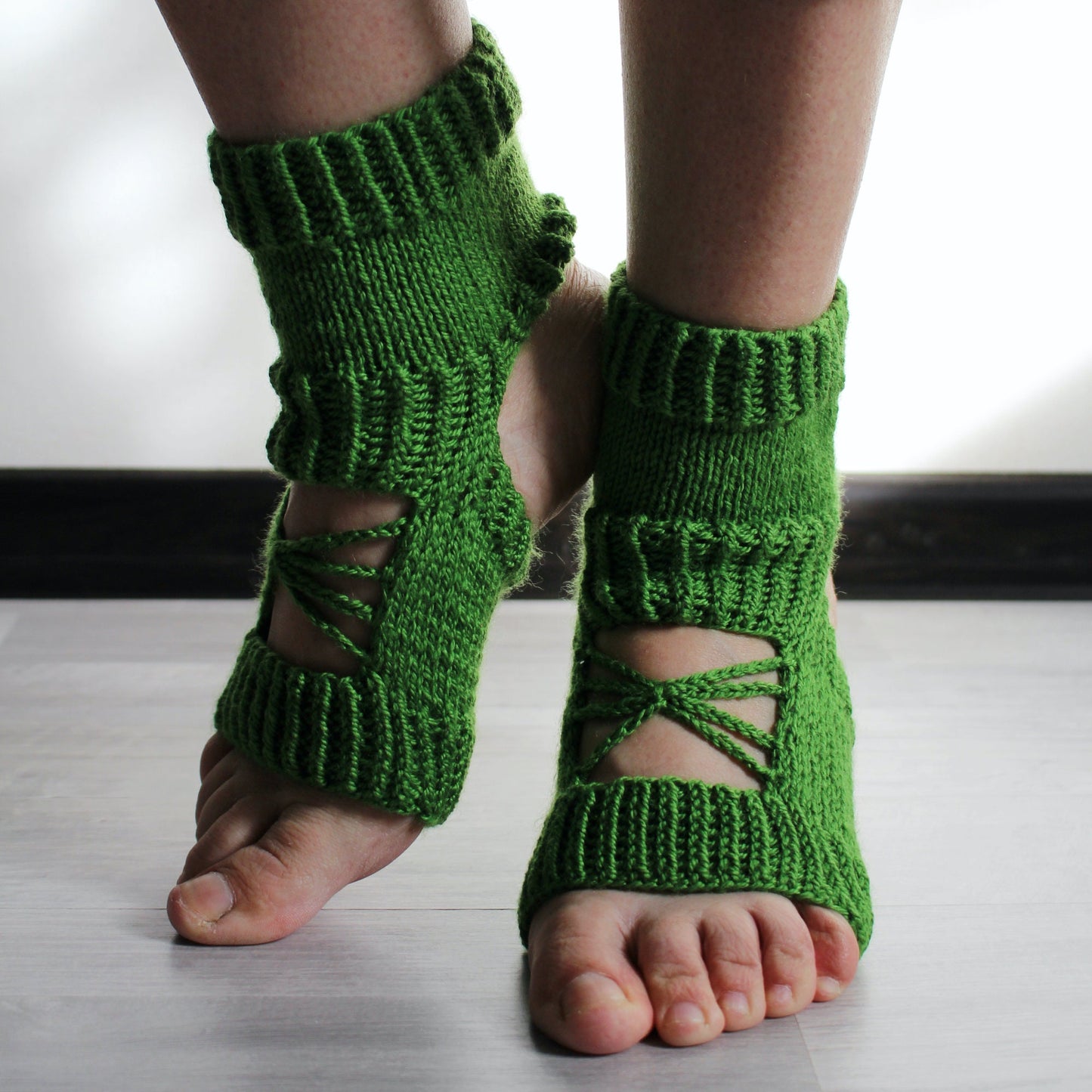 Eco wool-free vegan yoga socks, No toe knitted socks, Pedicure socks