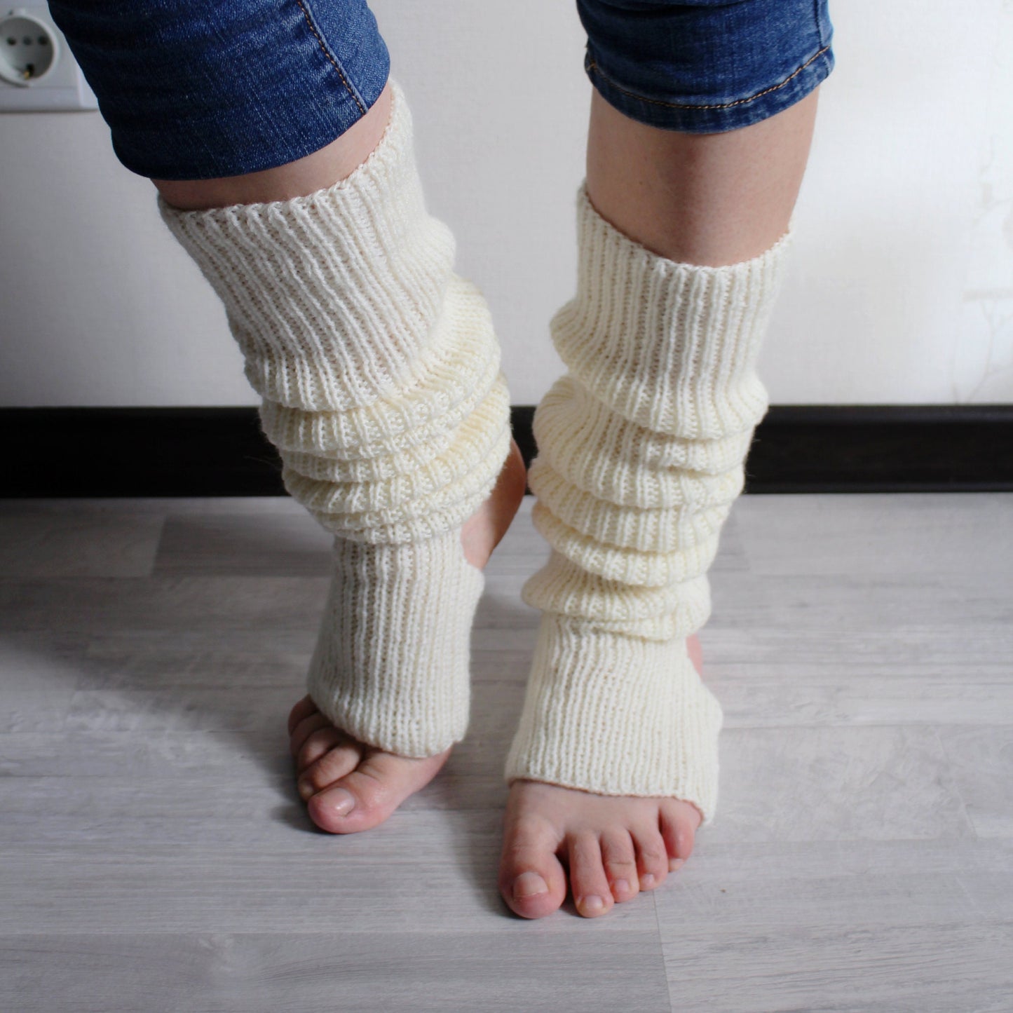 Ribbed classic leg warmers, Knee-high wool blend socks