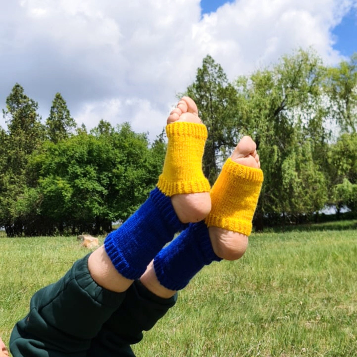 Blue and yellow hand-knitted no toe and no heel socks