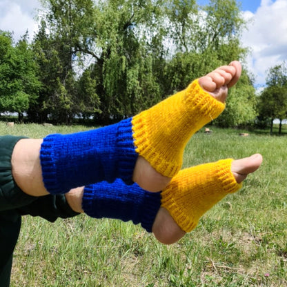 Blue and yellow hand-knitted no toe and no heel socks